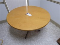 Round office table
