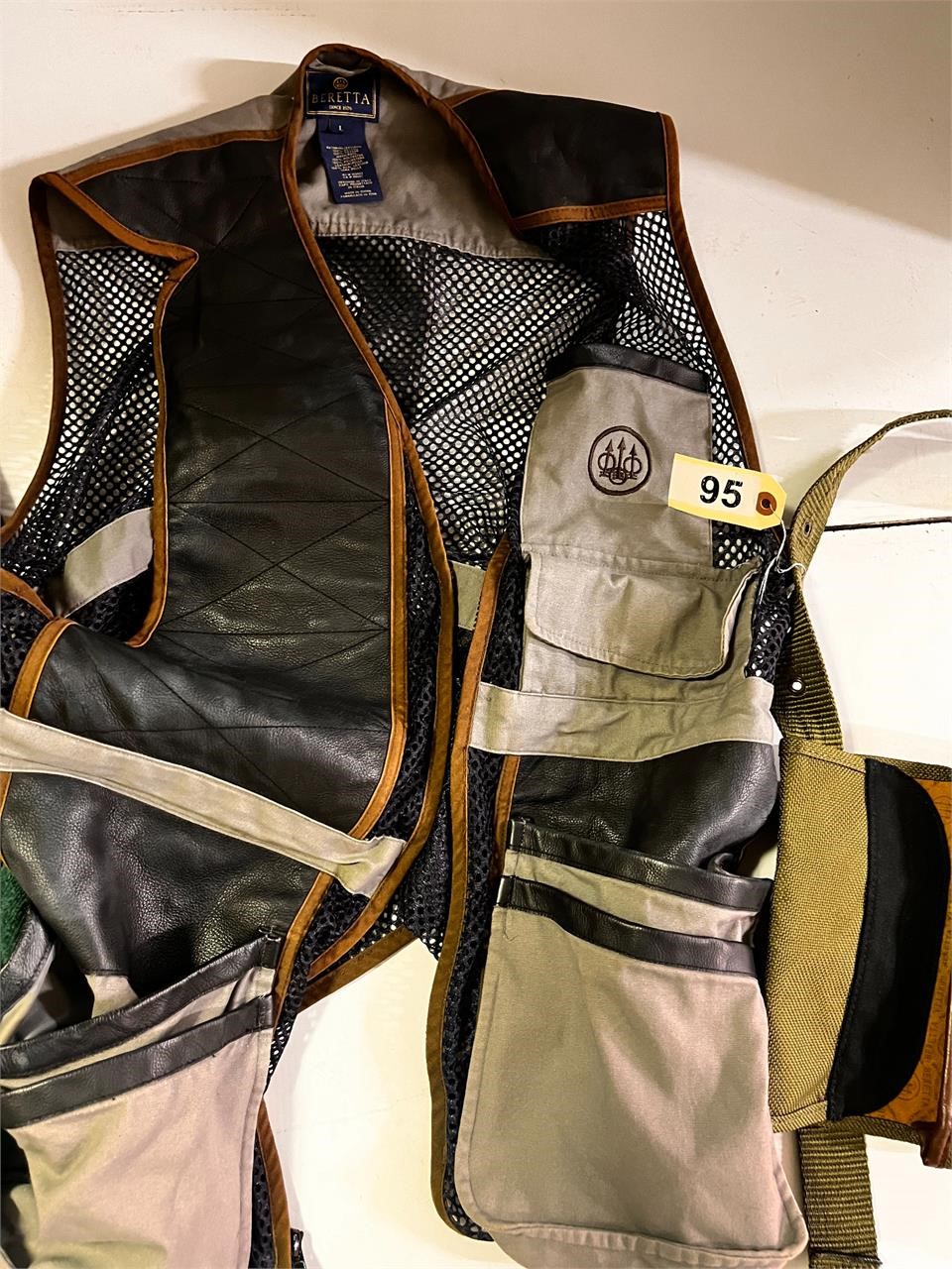 Beretta Shooting Vest w/ Beretta belt & bag