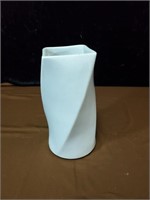 Floralinr twisted white vase approx 9 inchea tall