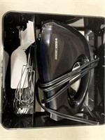 Black and decker mixer with case