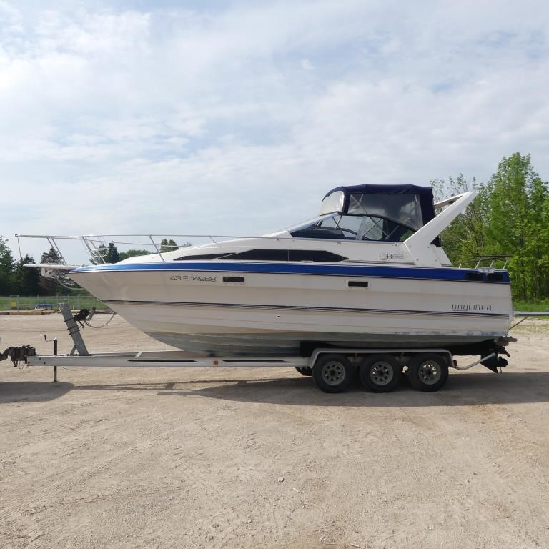 1988 BAYLINER 2655 SUNBRIDGE BOAT ON TRAILER