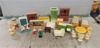 Tray Of Assorted Vintage Plastic Toy/Doll