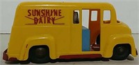 Wyandotte Sunshine Dairy friction toy dairy truck