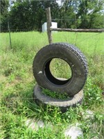 Two Tires 35x12.50R17LT