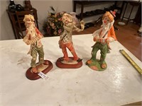 3- Clowns playing music instruments figures