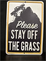 PLEASE STAY OFF THE GRASS SIGN OFF ROAD BRANDS