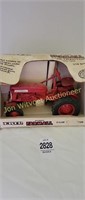 1/16 Farmall Cub Tractor in Box