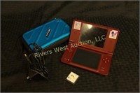 Maroon Nintendeo DS XL