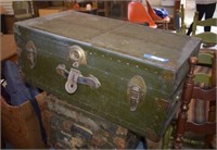 Vtg Metal Trunk