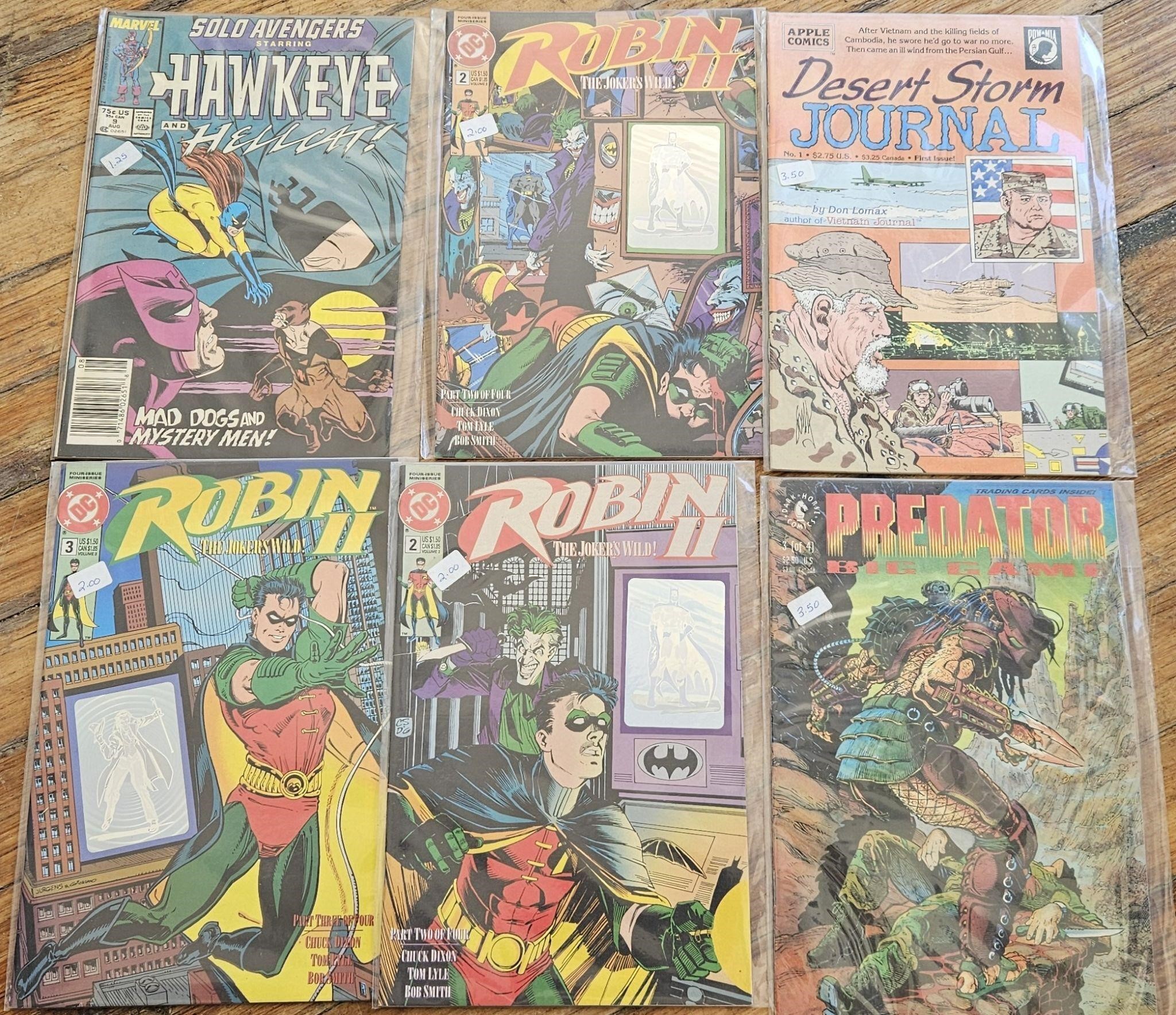 Lot of 6 Comics Robin Hawkeye