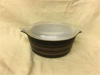 Pyrex TERRA Casserole Dish with Lid #472 1 1/2 pt