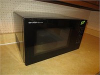 Sharp Carousel microwave