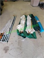 FIVE Patio Umbrellas, 4 Bases and Storage Bags