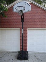 Lifetime portable basketall hoop