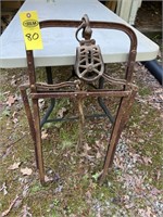 Antique Barn Hay Pulley Spearing Clamp