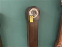 GRANDDAUGHTER CLOCK - MADE IN ENGLAND - 1930 - WOO