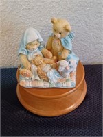 Beautiful nativity scene music box