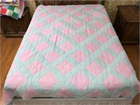 Handmade Quilt #67 Hot Pink/Green Diamond Lattice