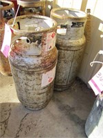 2 - 30 gallon steel propane tanks for forklifts