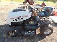 MTD Gold Hydro riding lawnmower; 20 hp Kohler moto
