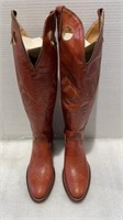 Size 5 AA cowboy boot