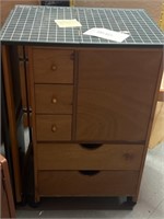 16x26x29 sewing table