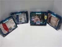 4 DOLL HOUSE LINEN SETS AND DOLLS