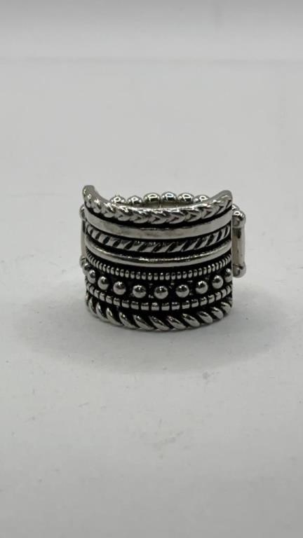 Adjustable Ring