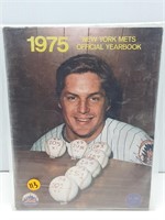 1975 NEW YORK METS OFFICIAL YEARBOOK