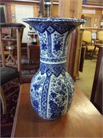 Delfts Porcelain Vase