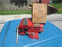 vise(never used)