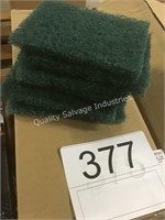 4 CTN (240) SCOURING PADS