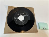 Vtg Beatles 45 RPM Record She Loves You