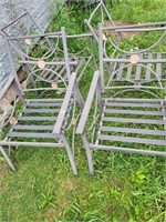 4 Metal lawn chairs