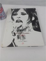 Livre sur Mylène Farmer "Avant Que l'Ombre..."2006