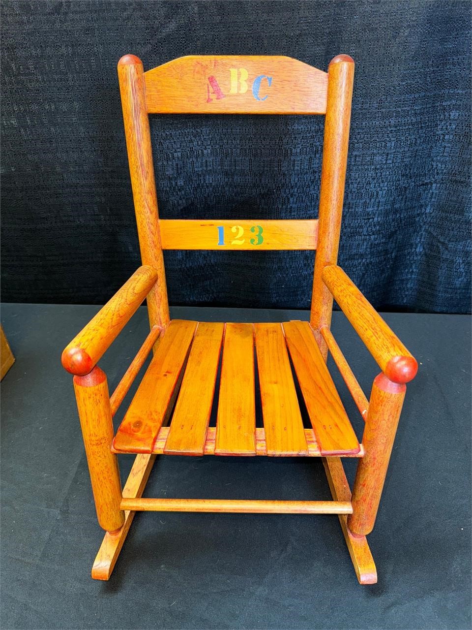 Kid/Doll Rocking Chair