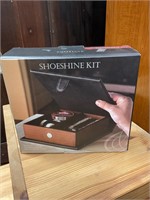 Shoeshine kit