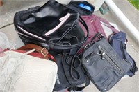Quantity Vintage Purses & Hand Bags