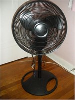 Lasko Adjustable. Fan, 16 inch Fan Diameter