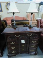 Thomasville 4-Drawer Chest (46x33") & 2 Table -