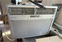 Frigidaire Window Unit Air Conditioner 24"