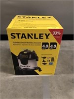 STANLEY 4-GALLON STAINLESS WET/DRY VAC