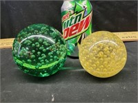 2) paperweights