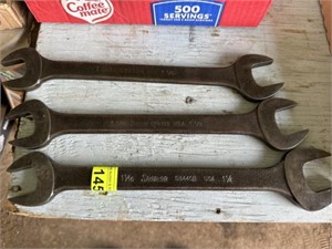 3 SnapOn open-end wrenches (2) 1-1/8", (2) 1-1/4"