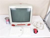 Ordinateur iMac, fils,clavier, souris -