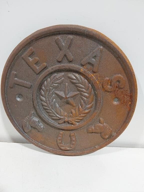 Cast Iron Wall Hanging "Texas " Plaque 8" Dia