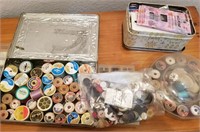 819 - LARGE LOT OF SEWING THREAD