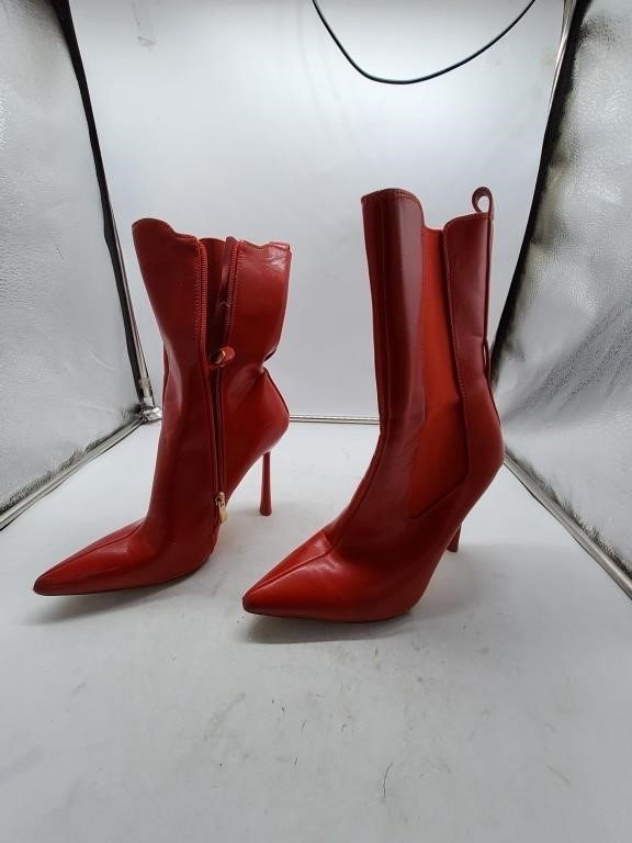 Red size 7 heel boots