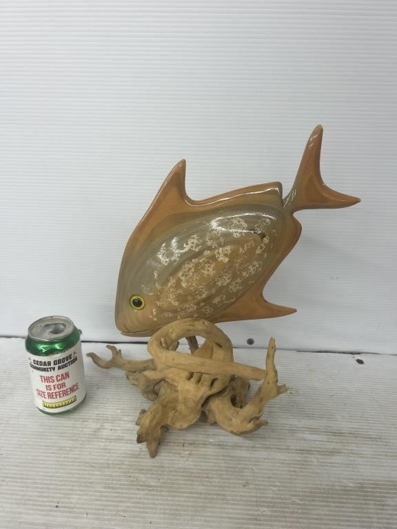 Decorative fish item