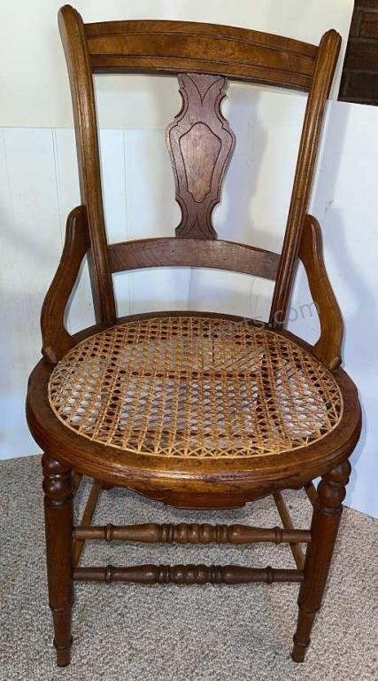 Antique Renaissance Revival Walnut Dining Room